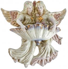 476 - GRAN BENDITERA EN PORCELANA DEL ÚLTIMO CUARTO DEL S.XX