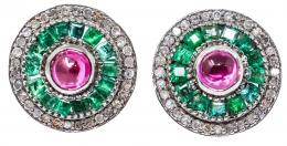 132 - PENDIENTES ESTILO ART DECÓ CON ESMERALDAS, RUBÍE Y DIAMANTES