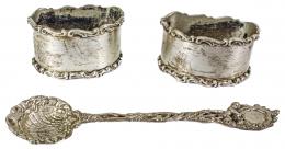 733 - DOS ARGOLLAS Y CUCHARITA EN PLATA