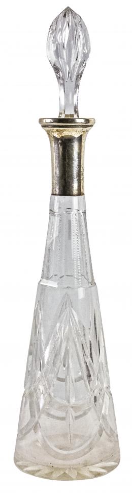 10 - BOTELLA LICORERA EN CRISTAL DEL PRIMER TERCIO S.XX