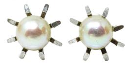 137 - PENDIENTES CON PERLAS AÑOS 70
