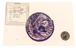 422 - MONEDA ROMANA DEL EMPERADOR CONSTANTINO