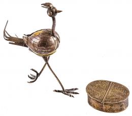 713 - PEQUEÑA CAJITA Y FIGURITA EN PLATA DEL ÚLTIMO CUARTO S.XX