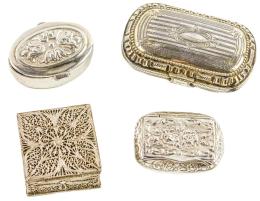 691 - LOTE DE CUATRO CAJITAS DE PLATA DE MEDIADOS DEL S.XX
