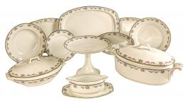 578 - VAJILLA DE PORCELANA CHECOESLOVACA DEL PRIMER TERCIO S.XX