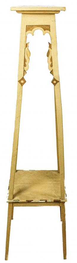 355 - PEANA DE MADERA DEL PRIMER CUARTO DE SIGLO XX