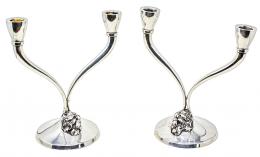 706 - PAREJA DE CANDELABROS DE PLATA DEL ÚLTIMO CUARTO DEL S.XX
