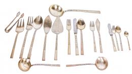 677 - CUBERTERÍA DE PLATA DE LOS AÑOS 70