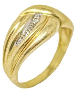 27 - ANILLO CON BRILLANTES