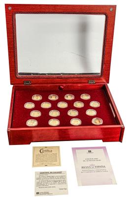 405 - COLECCIÓN DE MEDALLAS DE PLATA