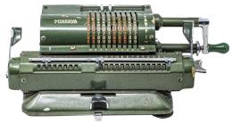 840 - CALCULADORA "MINERVA" DE MEDIADOS DEL S.XX