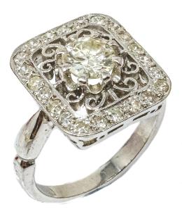 185 - SORTIJA CON DIAMANTES DE PPS. DEL S.XX