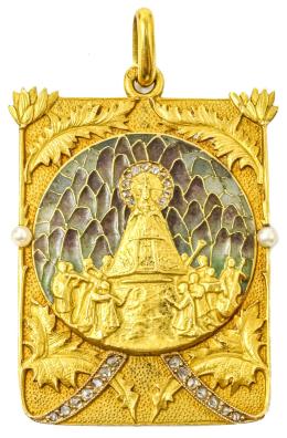 121 - MEDALLA COLGANTE MASRIERA DE PPS. DEL S.XX