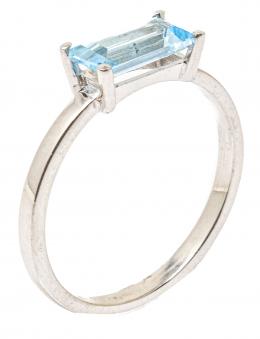 53 - ANILLO CON TOPACIO AZUL