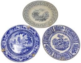 574 - TRES PLATOS DE LOZA INGLESA DE DISTINTAS MANUFACTURAS
