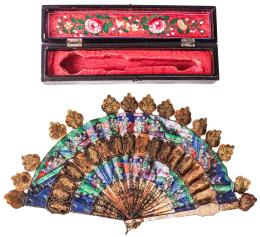 372 - ABANICO ORIENTAL "MIL CARAS"CON ESTUCHE
