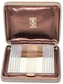 754 - CAJA TARGETERO DE PLATA DE LA PRIMERA MITAD DE SIGLO XX