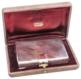 713 - POLVERA DE PLATA DE MEDIADOS DE SIGLO XX