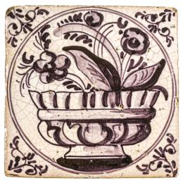 416 - AZULEJO DE CERÁMICA DE TRIANA DEL SIGLO XVIII