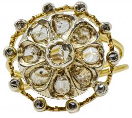 317 - SORTIJA ROSETÓN CON DIAMANTES, CIRCA 1920