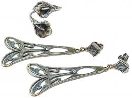 58 - ANILLO Y PENDIENTES DE ESTILO MODERNISTA