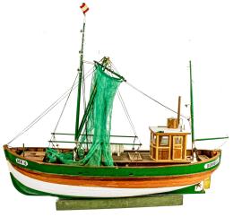 934 - MAQUETA DE BARCO PESQUERO DE MEDIADOS DEL S.XX