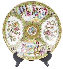 403 - PLATO EN PORCELANA CHINA DE FINALES DEL S.XIX