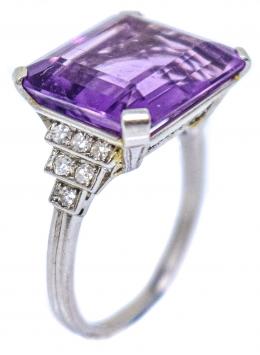 193 - SORTIJA ART DECO CON AMATISTA Y DIAMANTES