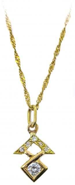 117 - COLGANTE CON BRILLANTES