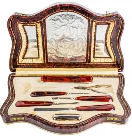 925 - ESTUCHE DE MANICURA DE LOS AÑOS 30-40