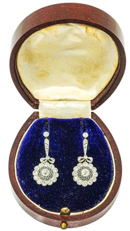 106 - PENDIENTES CON DIAMANTES DE PPS. DEL S.XX