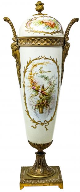 537 - JARRÓN DE PORCELANA SEVRES
