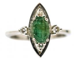 58 - ANILLO LANZADERA CON ESMERALDA Y BRILLANTES