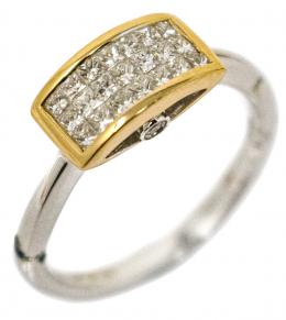 30 - ANILLO CON DIAMANTES TALLA PRINCESA