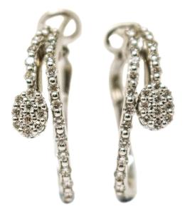 237 - PENDIENTES MEDIA CRIOLLA CON BRILLANTES