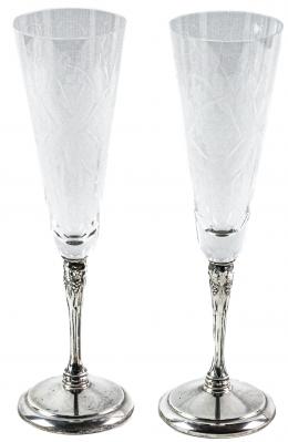40 - PAREJA DE COPAS DE CAVA EN CRISTAL Y PLATA