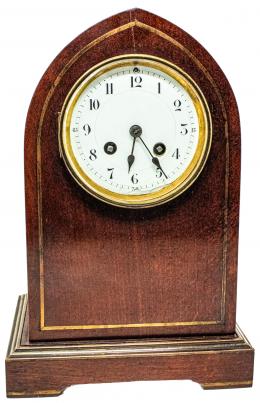 810 - RELOJ DE "CAPILLA" DEL PRIMER CUARTO DE S. XX