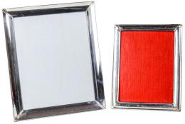 775 - DOS MARCOS PORTAFOTOS EN PLATA  DEL ÚLTIMO CUARTO DEL S.XX
