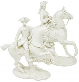 511 - PAREJA DE FIGURAS EN PORCELANA 
