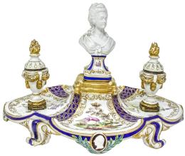 478 - ESCRIBANÍA DE PORCELANA FRANCESA