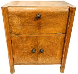 351 - PEQUEÑO MUEBLE TOCADISCOS ART DECÓ, AÑOS 30