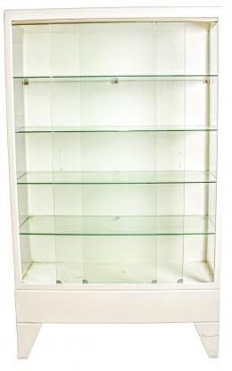 379 - VITRINA DE CONSULTA MÉDICA DE LOS AÑOS 50