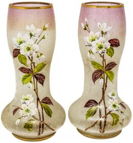 52 - PAREJA DE JARRONES MODERNISTAS CIRCA 1900