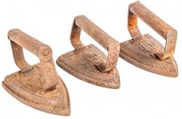 1013 - TRES PLANCHAS DE HIERRO DE PRINCIPIOS DE SIGLO XX