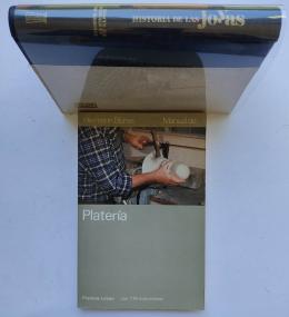 182 - DOS LIBROS SOBRE JOYERÍA.