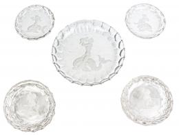 47 - PLATOS DE CRISTAL GRABADO DE MEDIADOS DE SIGLO XX