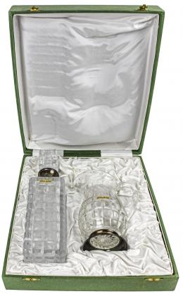 30 - JARRA Y BOTELLA EN CRISTAL Y PLATA DE LA SEGUNDA MITAD S.XX