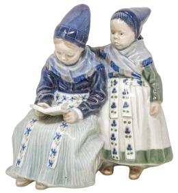 471 - GRUPO DE PORCELANA ROYAL COPENHAGEN