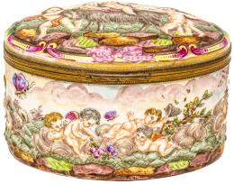 429 - CAJA DE PORCELANA CAPODIMONTE DE MEDIADOS DE SIGLO XX
