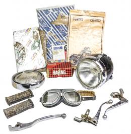 950 - LOTE DE ACCESORIOS PARA MOTO MONTESA